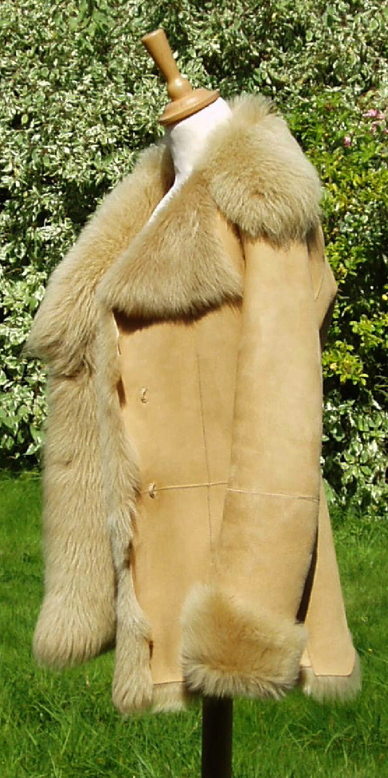 Small_Honey_Toscana_Sheepskin_Coat