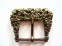 40-13  Atractive old brass look buckle-one only