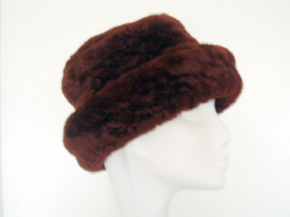 Wine sheepskin hat with small brim £45